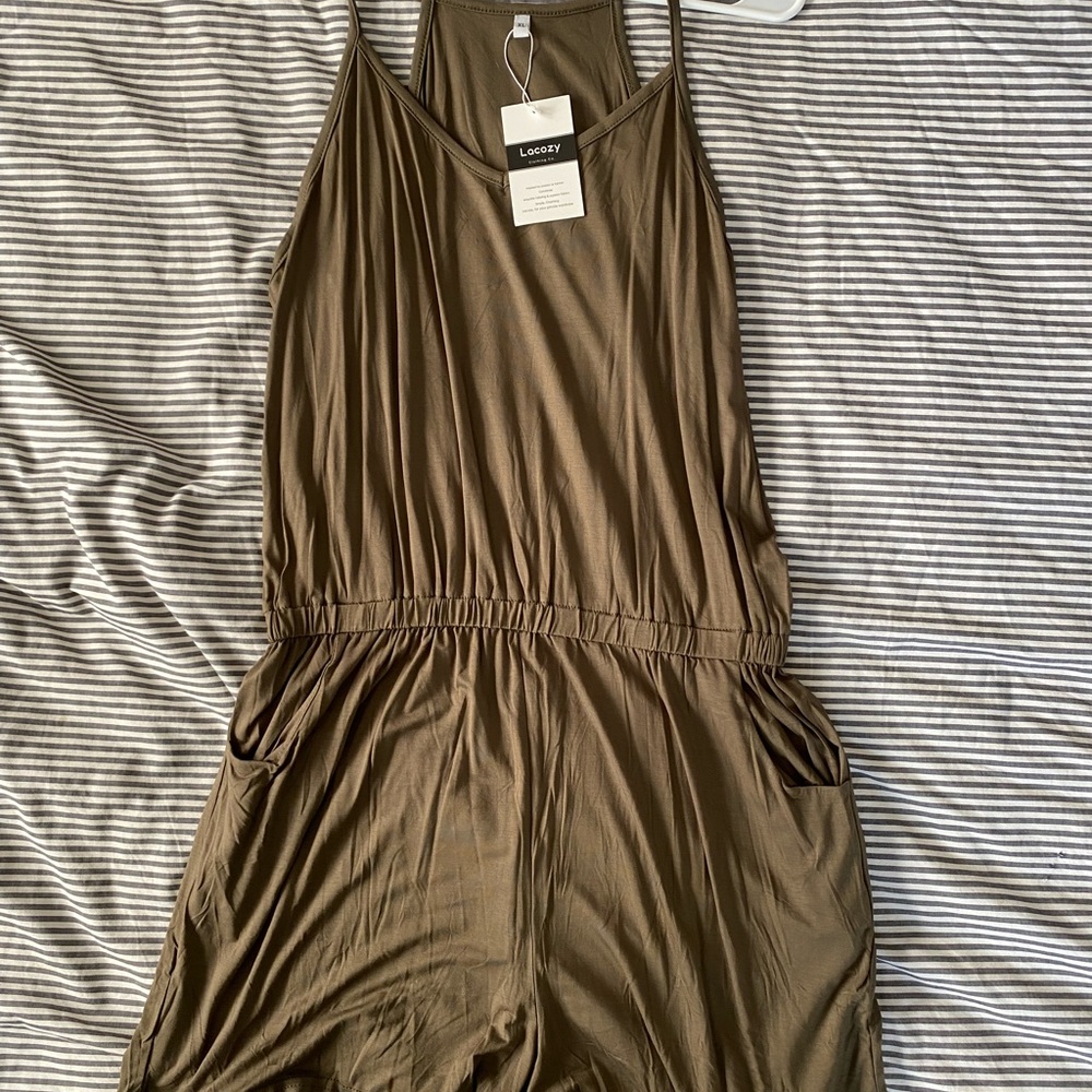 NWT Army Green Racerback Romper (XL)